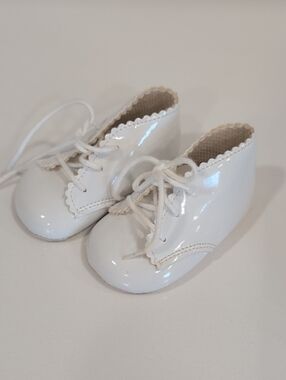 White Patent Baby Lace-Up Booties with Scalloped Trim